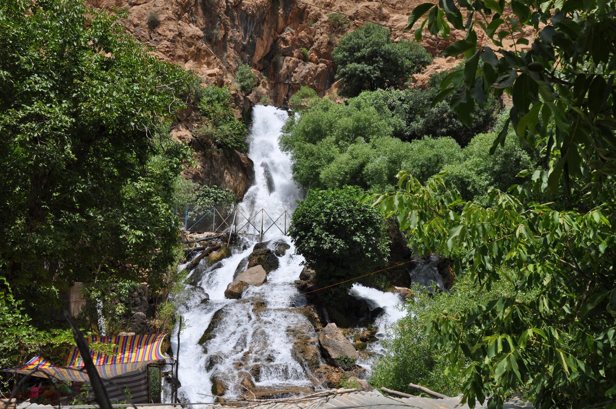 ئەحمەد ئاوا