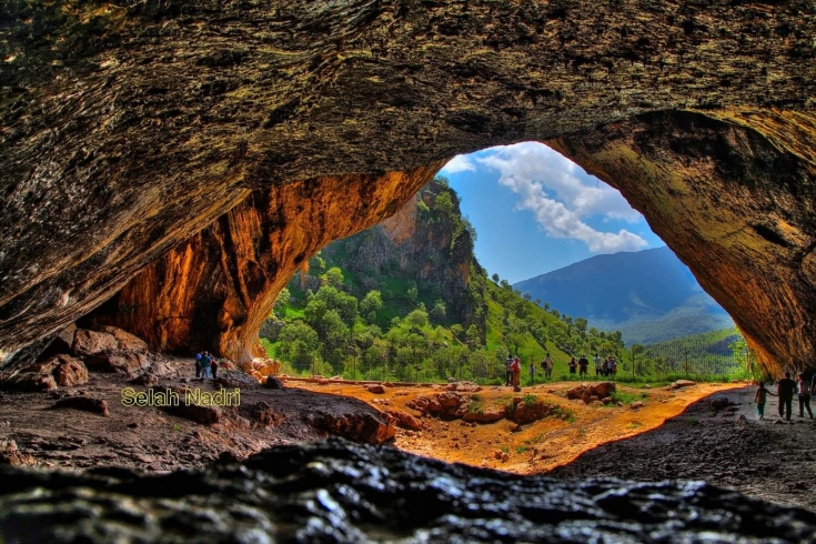 ئەشکەوتی شانەدەر