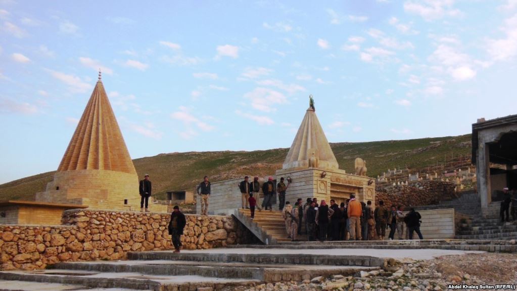 مەزارگەهێ لالش